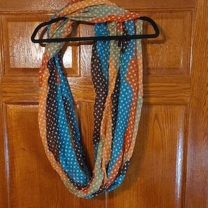 Multicolor Star Pattern Infinty Scarf